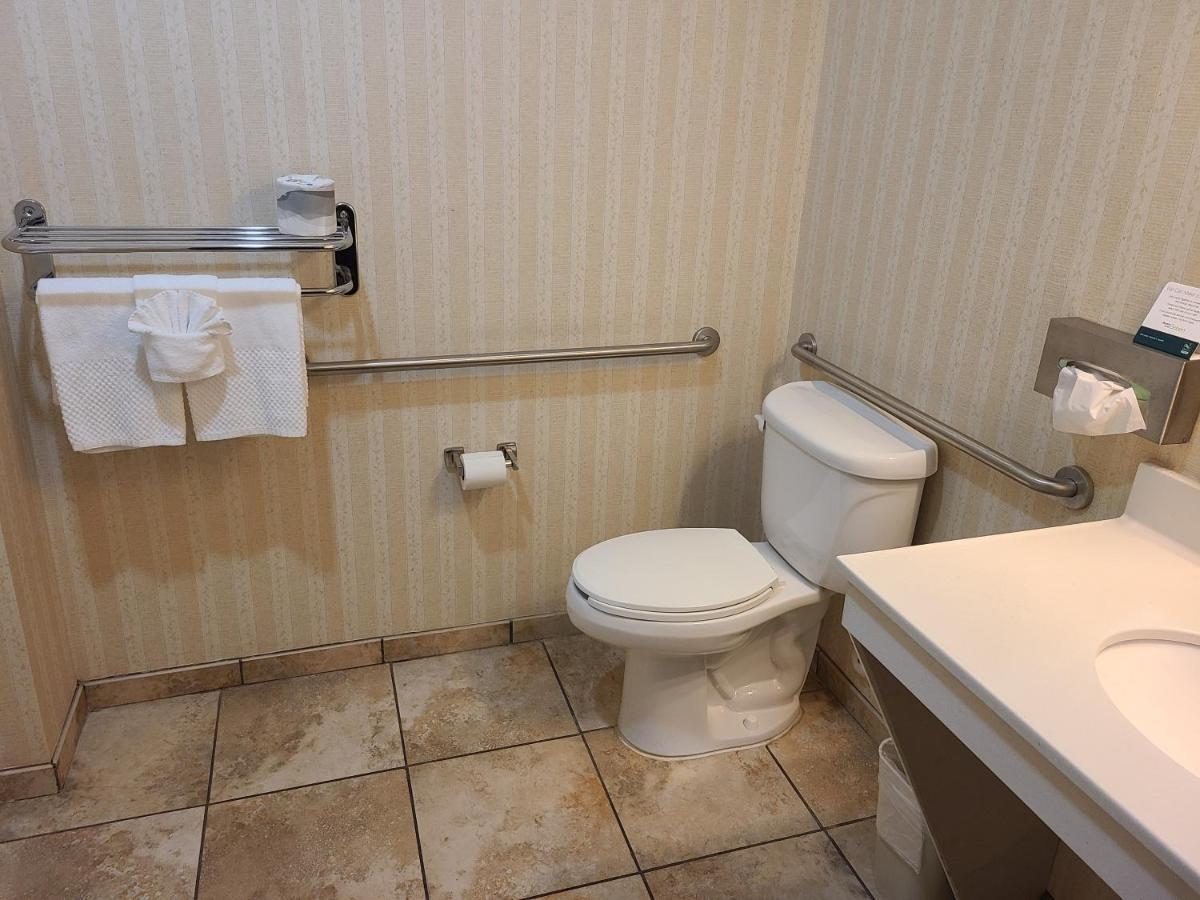 Quality Inn & Suites Wellington - Fort Collins Luaran gambar