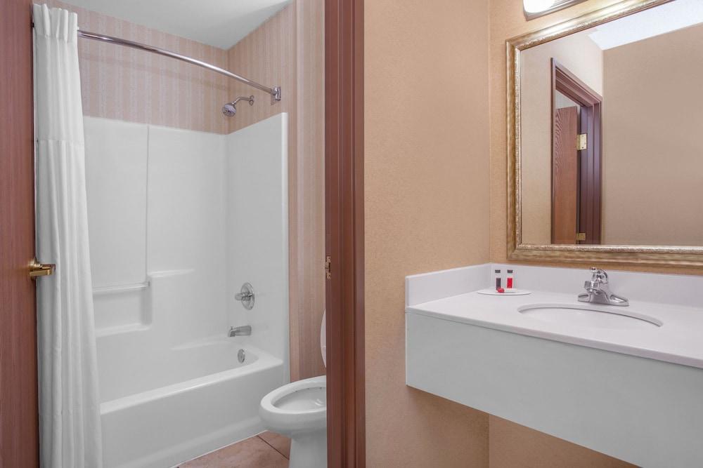 Quality Inn & Suites Wellington - Fort Collins Luaran gambar